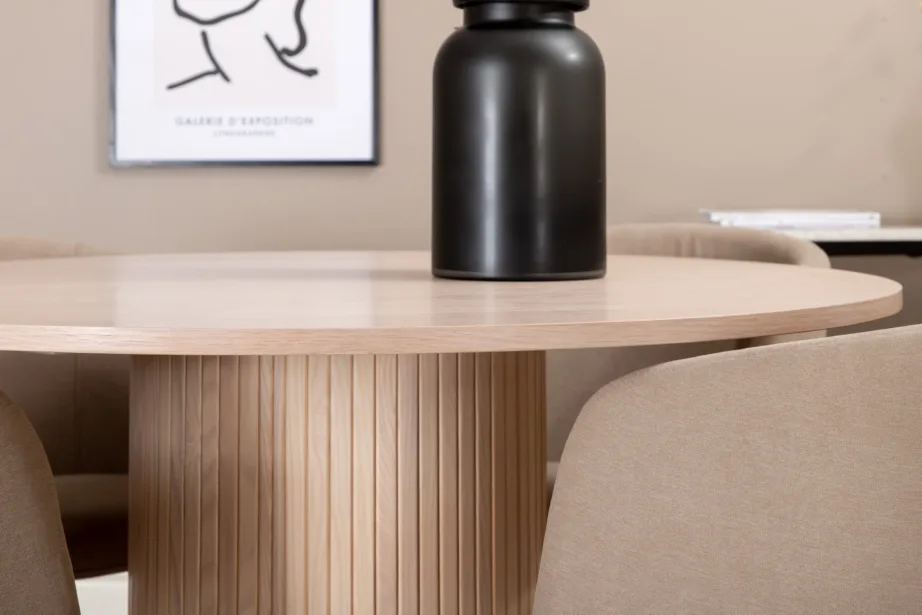 Ümmargune söögikomplekt Bianca – valge peitsiga laud ja beežid Berit toolid, GR22205 – 8