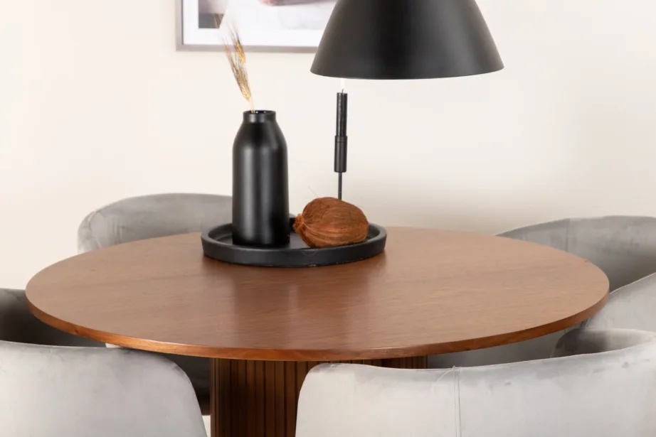 Ümmargune söögilauakomplekt Bianca (pähklitoon, 4 helehalli samettooli Berit), GR22488 – 6