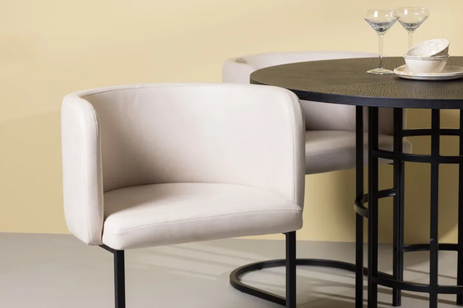 Ümmargune söögilauakomplekt Copenhagen (must MDF, beežid polsterdatud toolid, ø115 cm), GR23224 – 9