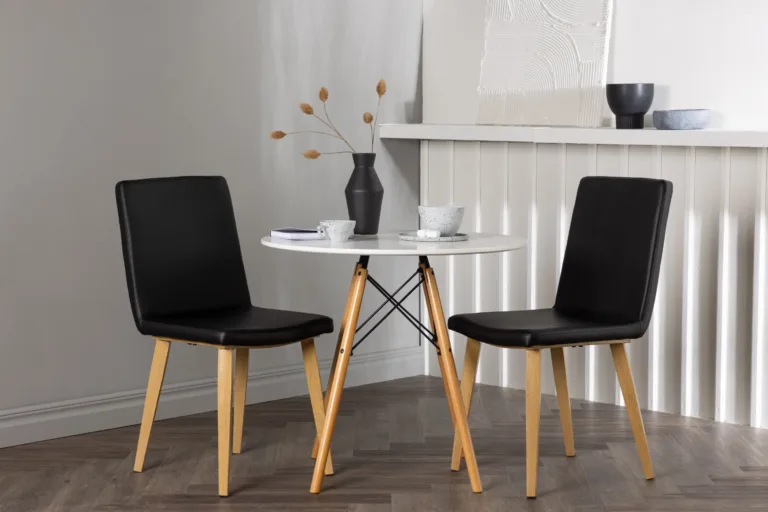 Ümmargune söögilauakomplekt Danburi valge MDF lauaga ja musta Today tooliga - GR23909