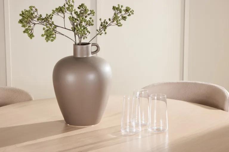 Ümmargune söögilauakomplekt Flora (ø120 cm) ja 4 beeži buklee tooli Astoria - GR24723