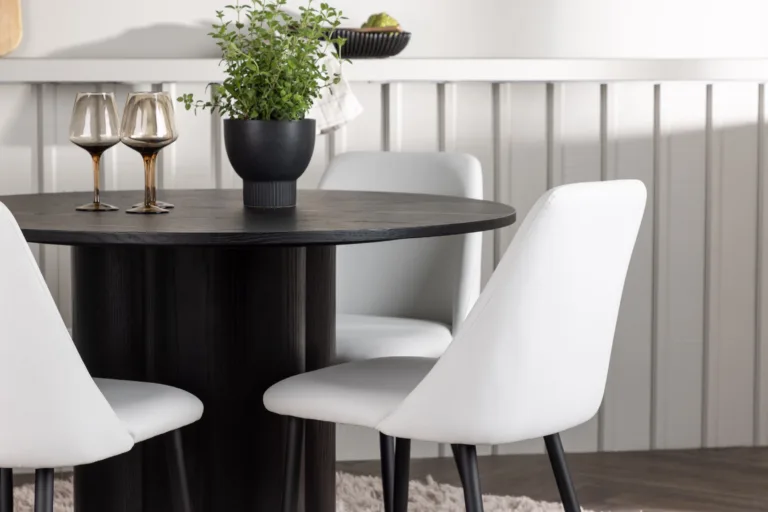 Ümmargune söögilauakomplekt Olivia (must MDF, 110cm) ja valged Night toolid - GR23824