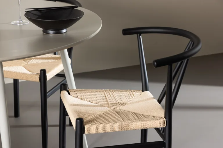 Ümmargune söögilauakomplekt Plaza (MDF, beež, 120cm) ja 4 Alfons tooli (teras, rotang) - GR24401