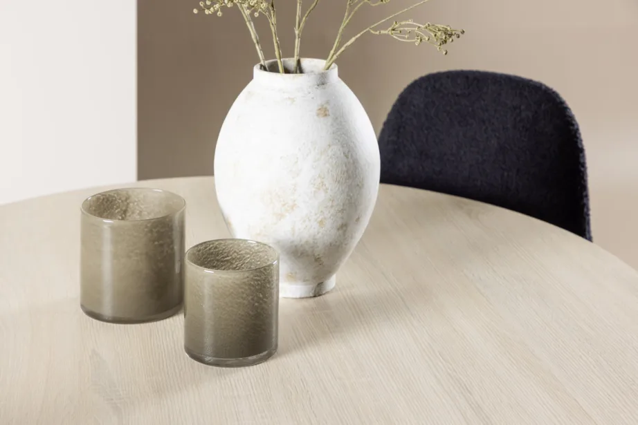 Ümmargune söögilauakomplekt Plaza valge peitsiga, 4 musta buklee tooliga Polar, GR24472 – 10