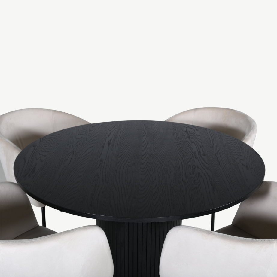 Ümmargune söögilaud Bianca musta spooniga ja 4 beeži sametist söögitooli Berit, GR22500 – 2