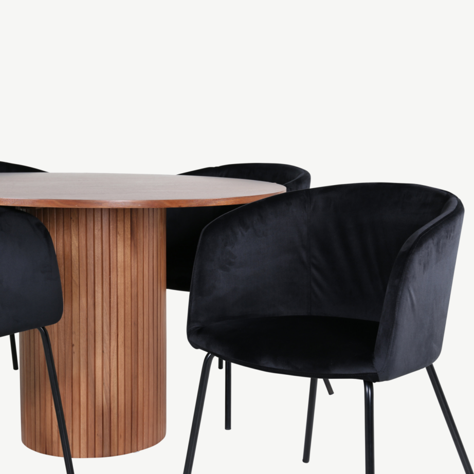Ümmargune söögilaud Bianca pähklispooniga ja mustad velvetist Berit toolid, GR22224 – 6