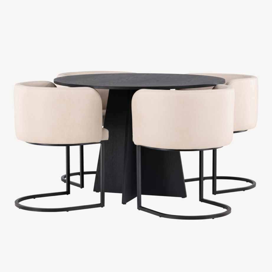 Ümmargune söögilaud Bootcut koos beežide Simrishamn toolidega (must MDF, ø110 cm), GR23261 – 6
