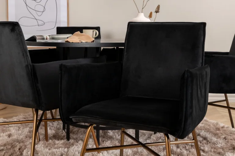 Ümmargune söögilaud Copenhagen musta viimistlusega ja Petra sametist söögitoolid (6 tk), 140 cm - GR22286