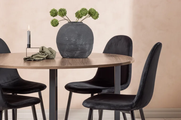 Ümmargune söögilaud Durango ja mustad velvetkattega Polar toolid (pähkel/MDF, ø120cm) - GR22947
