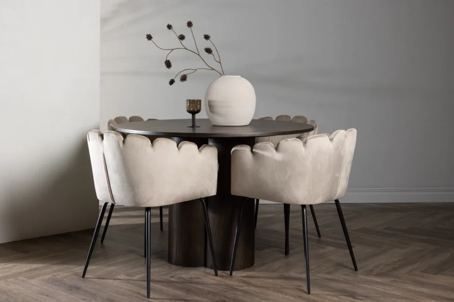 Ümmargune söögilaud Olivia mokka + beež velvetist toolid Limhamn (4 tk), GR23082 – 8