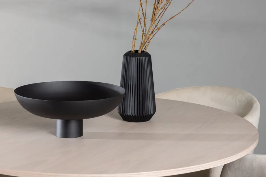 Ümmargune söögilaud Olivia valge peitsiga, 110 cm + polsterdatud söögitool Berit (beež samet, mustad jalad), GR22872 – 10