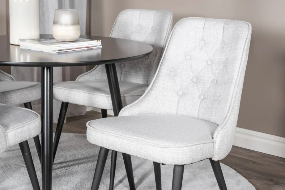 Ümmargune söögilaud Plaza musta MDF-plaadiga ja Velvet Deluxe helehallid söögitoolid, GR24122 – 4