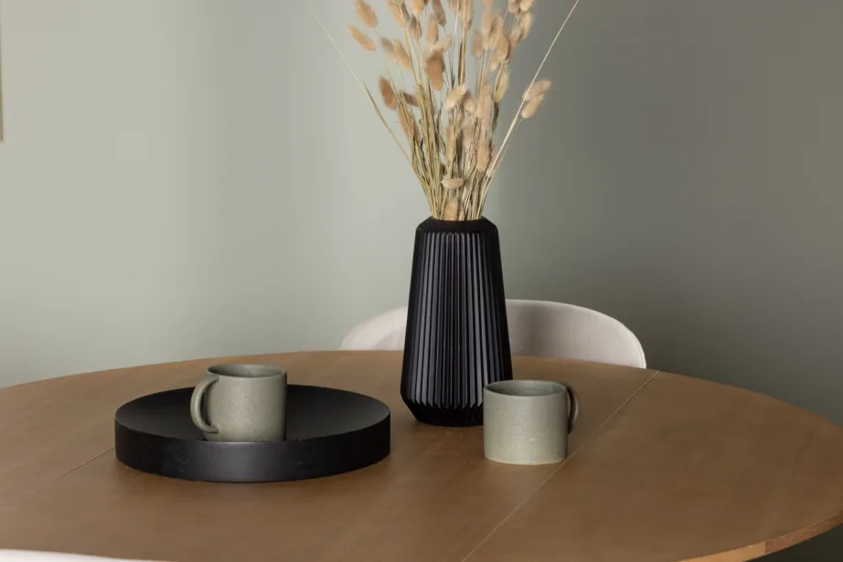 Ümmargune söögilaud Yakidon ja polsterdatud söögitool Lilja (tammepuidu toon, beež kangas), GR23873 – 6