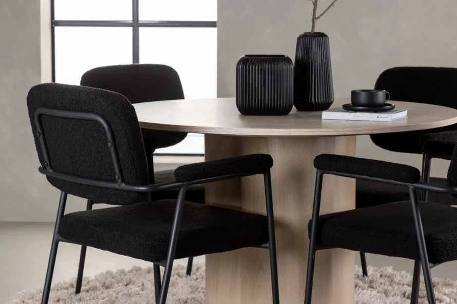 Ümmargune valge peitsiga söögilaud Olivia ja must buklee kangaga söögitool Yesterday, GR23807 – 5