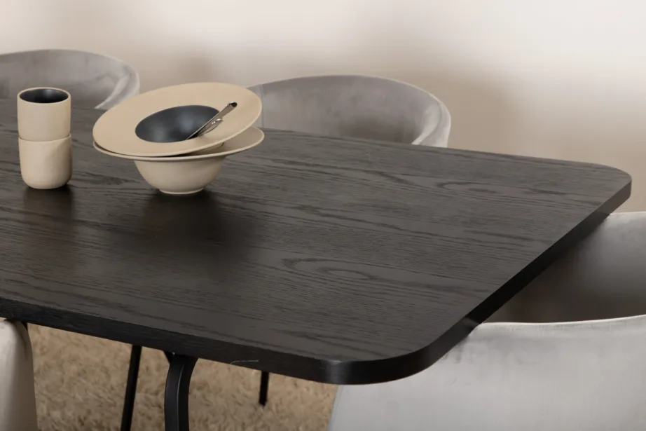 Uno ristkülikukujuline söögilaua komplekt, pähklispoon ja mustad polüestertoolid (6 tk), GR22146 – 66