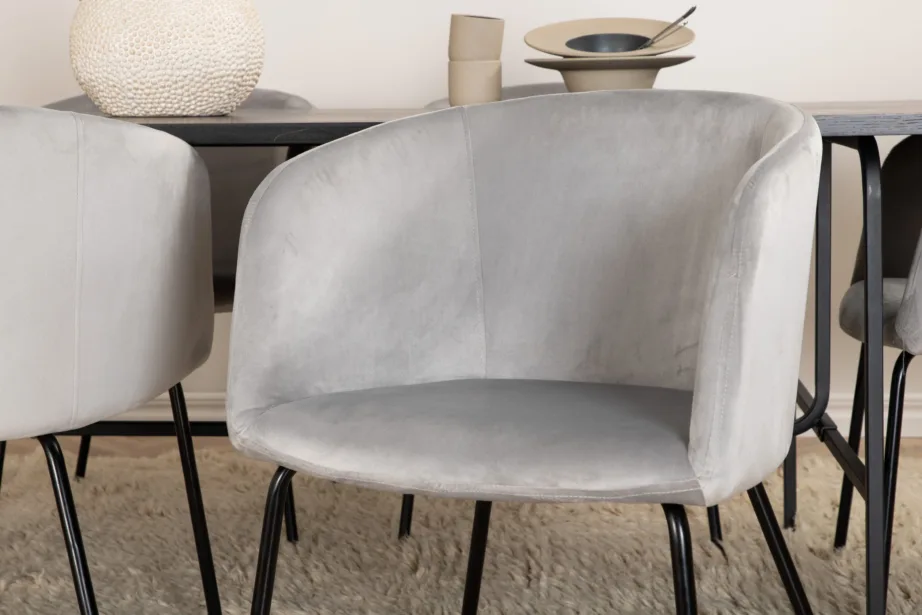 Uno ristkülikukujuline söögilaua komplekt, pähklispoon ja mustad polüestertoolid (6 tk), GR22146 – 67