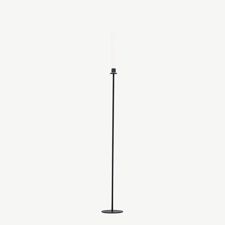 Kõrge põrandal seisev küünlajalg Högehall, must teras, 102 cm - 20063-100