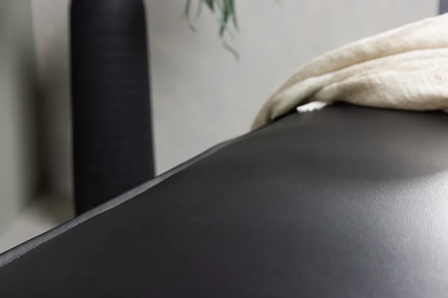 Palermo kollektsiooni suur must kunstnahast tumba, 30036-100 – 10