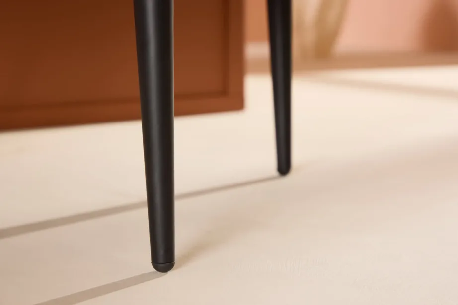 Kollasest sametist tugitool Fluffy mustade terasjalgadega, 61825-150 – 10