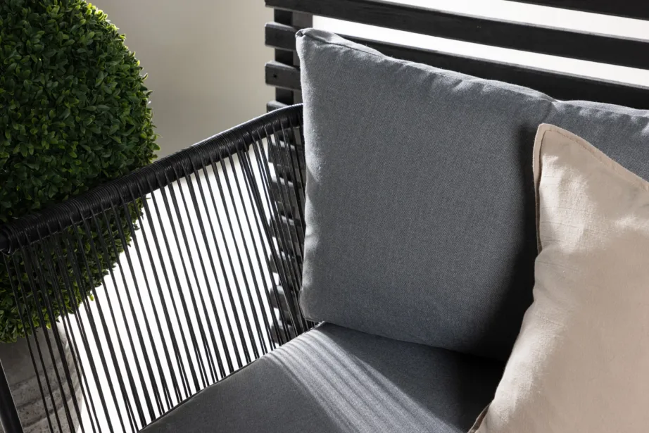 Roxo must aiamööbli nurgadiivani komplekt hallide patjade ja kahe lauaga, 9051-319 – 9