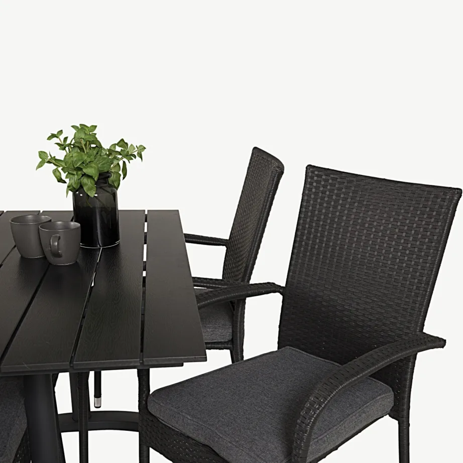 Denveri must aiakomplekt: ristkülikukujuline laud puitplastkomposiidist ja 4 virnastatavat Anna tehisrotangtooliga, GR18212 – 5