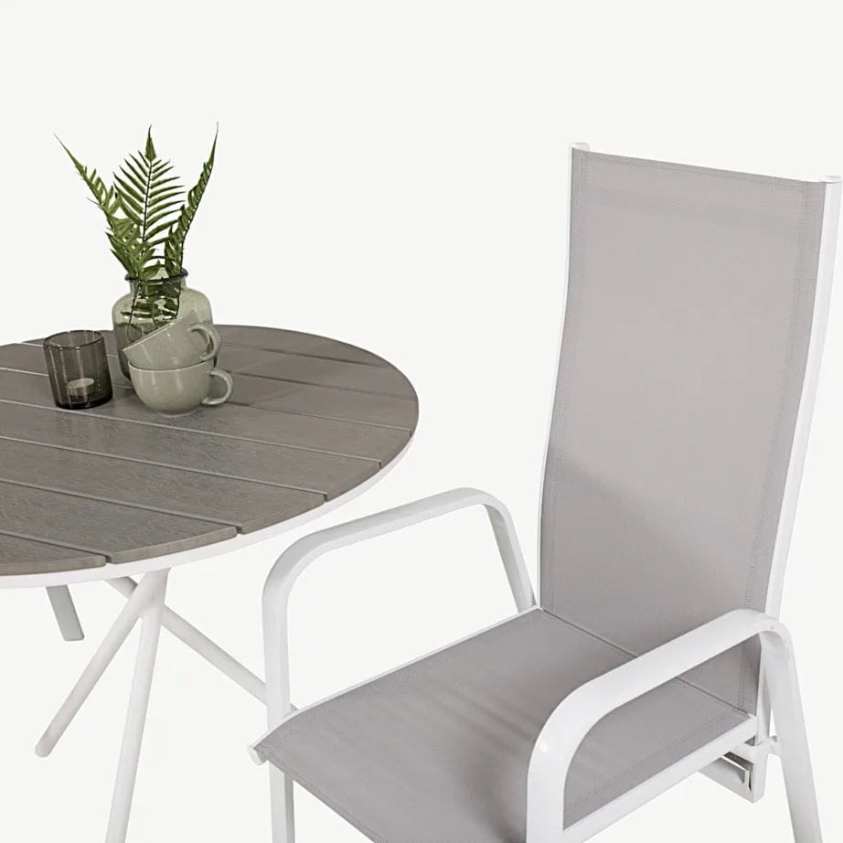 Parma ümmargune välimööblikomplekt, hall puitplastkomposiidist laud ja valgete alumiiniumraamidega toolid, GR18331 – 4