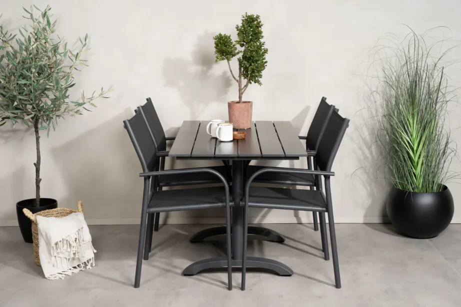 Denver ristkülikukujuline must aiamööbli komplekt (puitplastkomposiit ja alumiinium, 1 laud + 4 virnastatavat tooli), GR18609 – 6