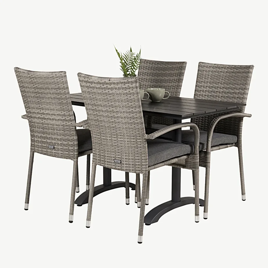 Denveri ristkülikukujuline aiakomplekt (mustast puitplastkomposiidist laud ja hallid punutud toolid), GR18610 – 4