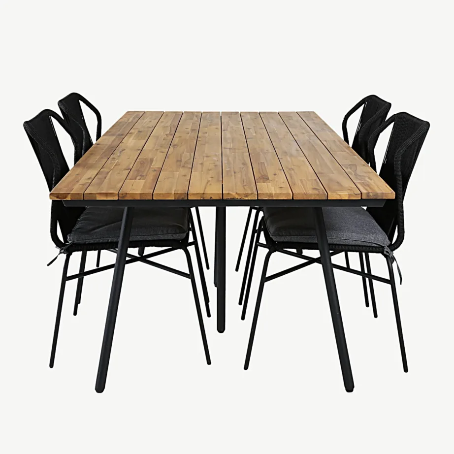 Akaatsiapuidust söögilaud Chan ja mustad virnastatavad Julian toolid (200 cm, terasraam), GR21462 – 2