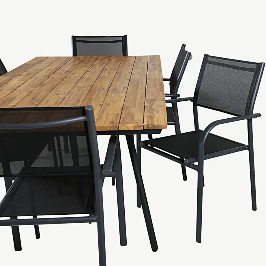 Akaatsiapuidust söögilaud Chan ja mustad Santorini virnastatavad toolid (aiakomplekt, 200 cm), GR21469 – 4