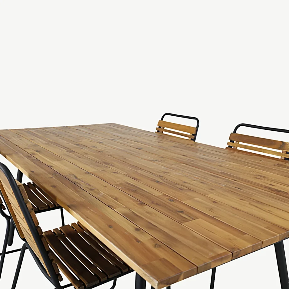 Akaatsiapuidust ja musta terasraamiga õuesöögikomplekt Chan (laud 200 cm ja toolid), GR21473 – 3