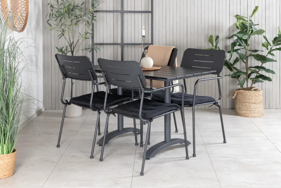 Ristkülikukujuline must metallist aiamööbli komplekt Denver – WPC laud ja terastoolid käetugedega, GR21665 – 6