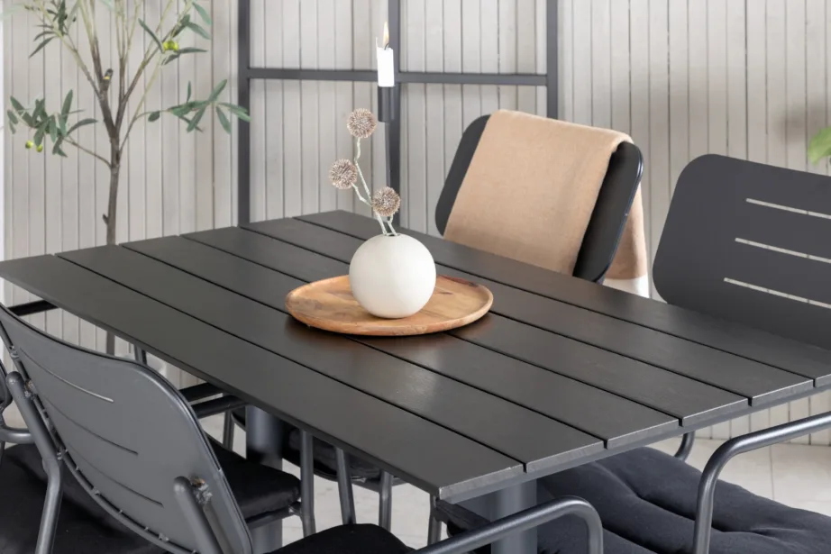 Ristkülikukujuline must metallist aiamööbli komplekt Denver – WPC laud ja terastoolid käetugedega, GR21665 – 7