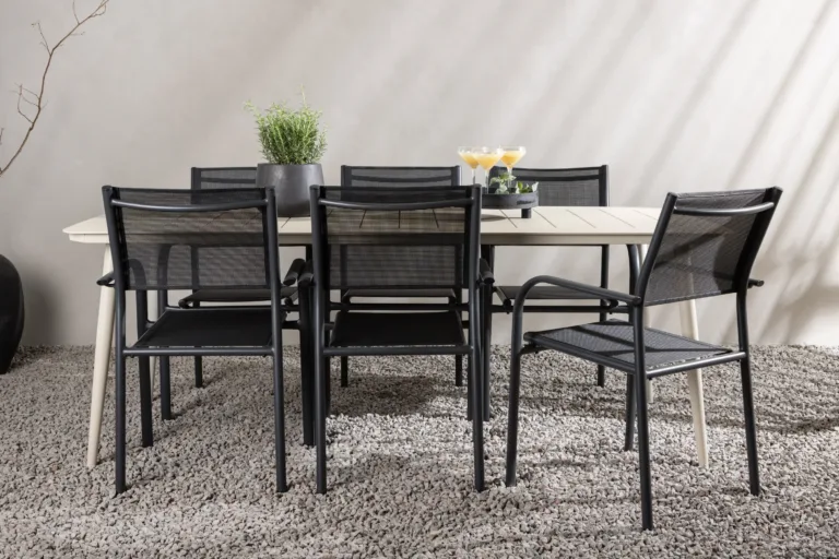Beežist alumiiniumist söögilaud Lina mustade Santorini virnastatavate toolidega (õuemööbli komplekt, 200 × 90 cm) - GR22733
