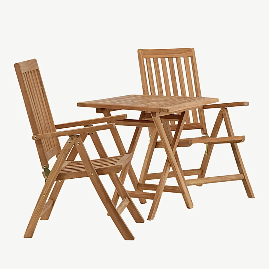 Kenya kokkupandav tiigipuust õuesöögikomplekt (laud 70 × 70 cm, 2 reguleeritavat tooli), GR22792