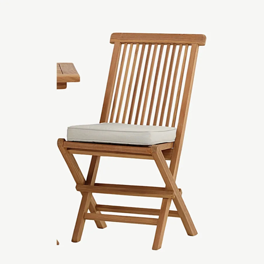 Kenya ristkülikukujuline tiikpuust aiamööbli komplekt (kokkupandavad toolid, padjad kaasas, laud 70×70 cm), GR22810 – 5