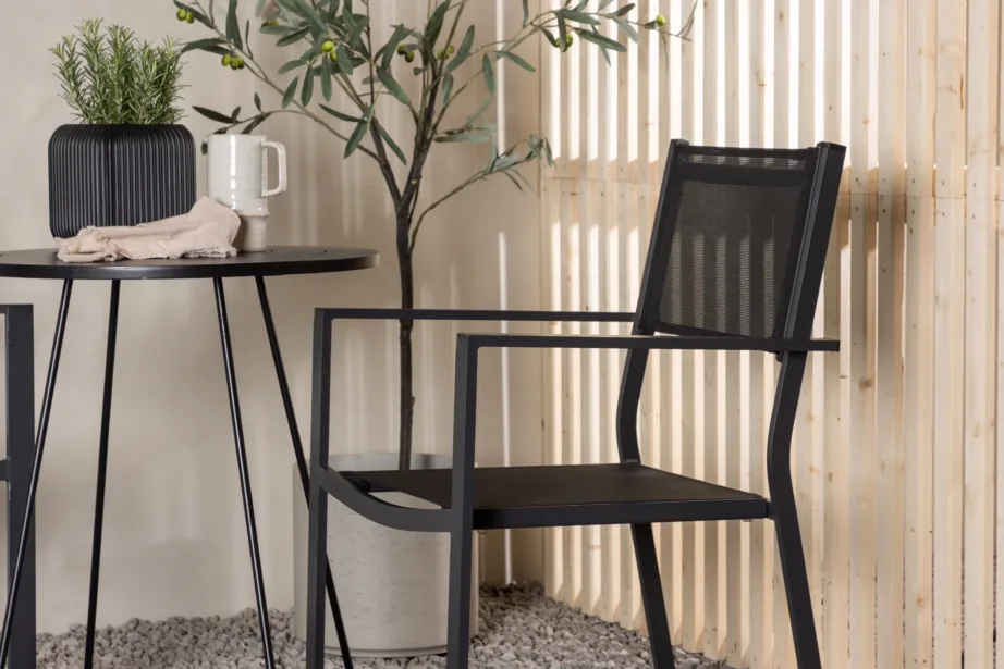 Ümmargune must terasest kohvilaud ja virnastatavad tekstileen-toolid Bacong/Copacabana (ø60 cm), GR23296 – 9