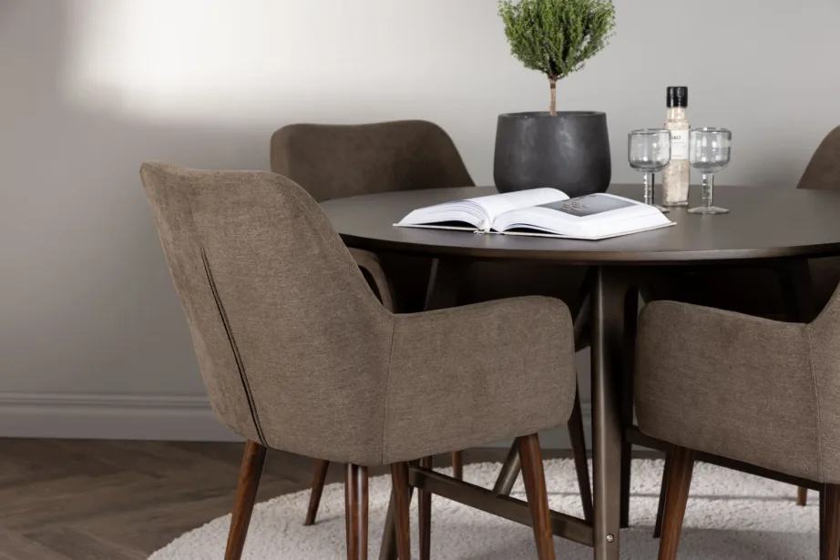 Ümmargune söögilaud Kaseindon ja polsterdatud söögitoolid Tomorrow (pruun, tumepruun MDF, kummipuu), GR23852 – 5
