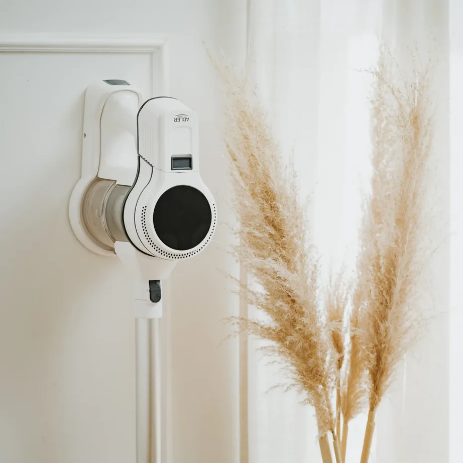 Adler AD 7064 2in1 valge juhtmevaba tolmuimeja märg- ja kuivpuhastuseks – 11