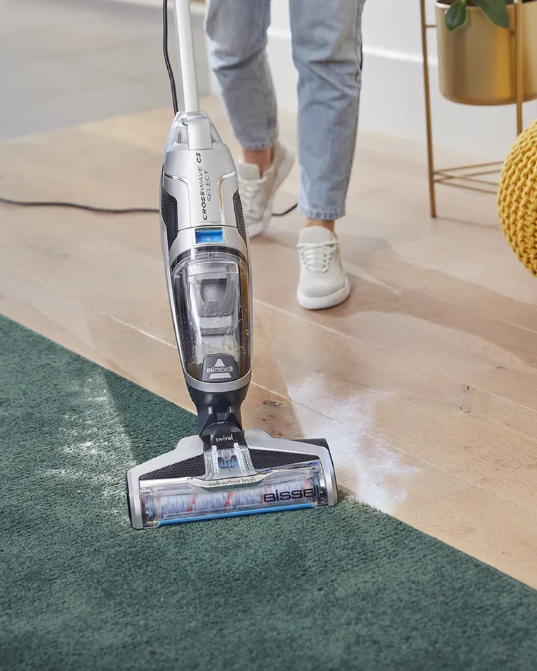 Bissell CrossWave C3 varstolmuimeja elutoas