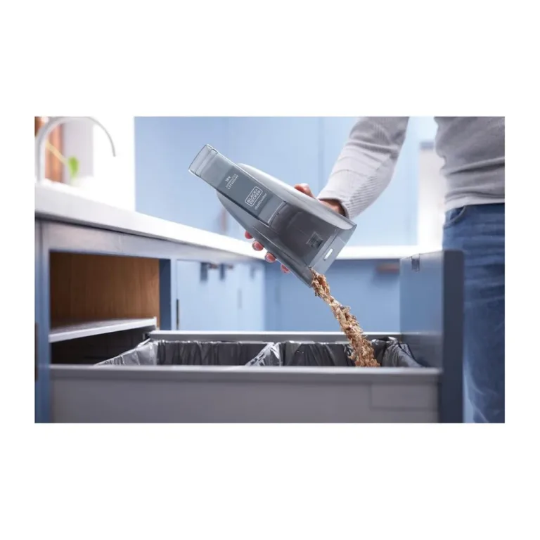 BLACK+DECKER käsitolmuimeja parem külg