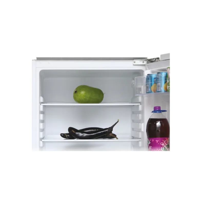 valge integreeritav larder külmik Candy CMLS68EW avatuna