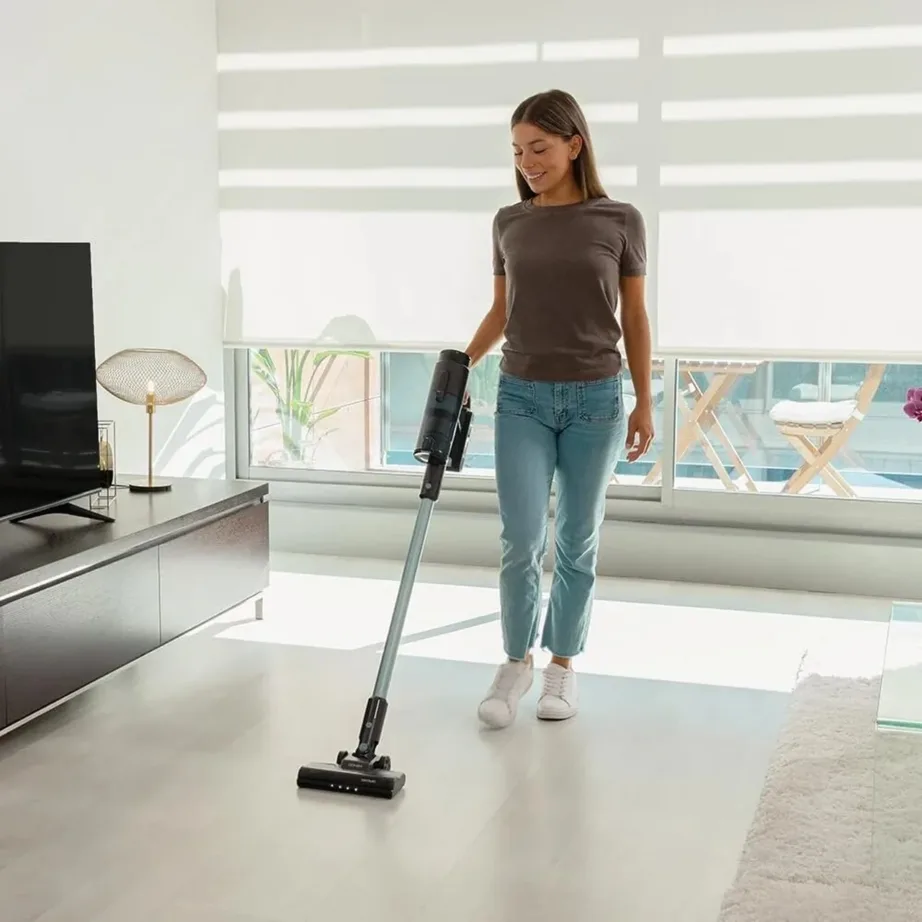 Cecotec Conga Rockstar 1500 Ray Pure juhtmevaba varstolmuimeja 215 W must/hall 0,5 L – 2