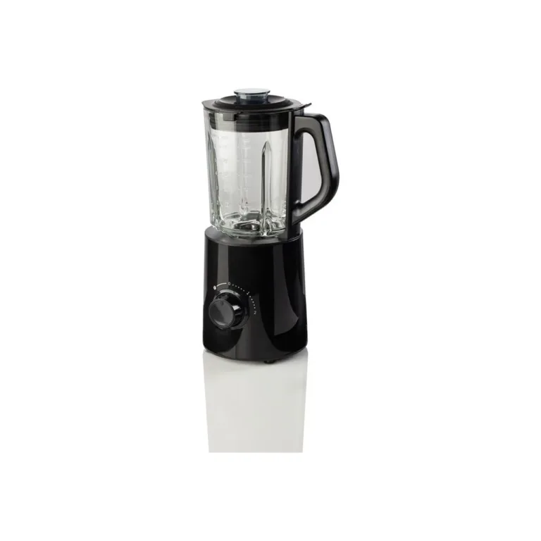 klaasist kannuga must blender Gorenje lähivaates