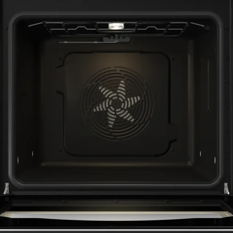 Gorenje BOS67372CLI ahi valges köögimööblis