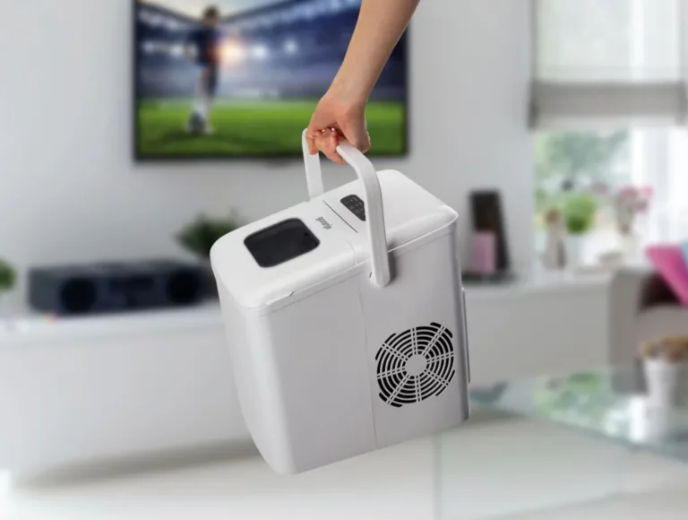 valge Gorenje jääkuubikumasin serveerimisnäitega