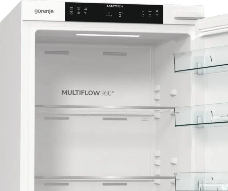 Gorenje valge integreeritav külmik diagonaalvaate nurga alt