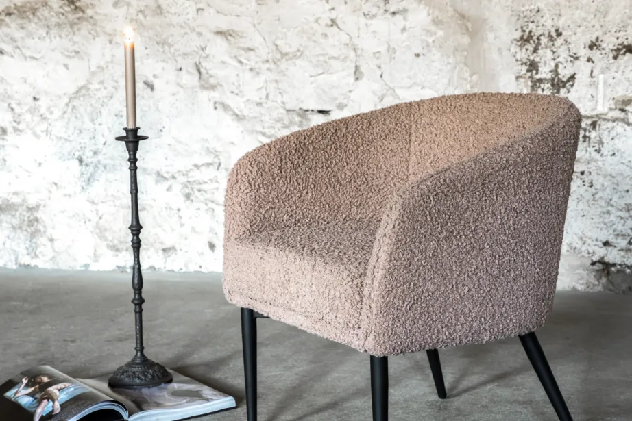 Pruun buklee-kangaga tugitool mustade terasjalgadega Fluffy, 15020-477 – 9