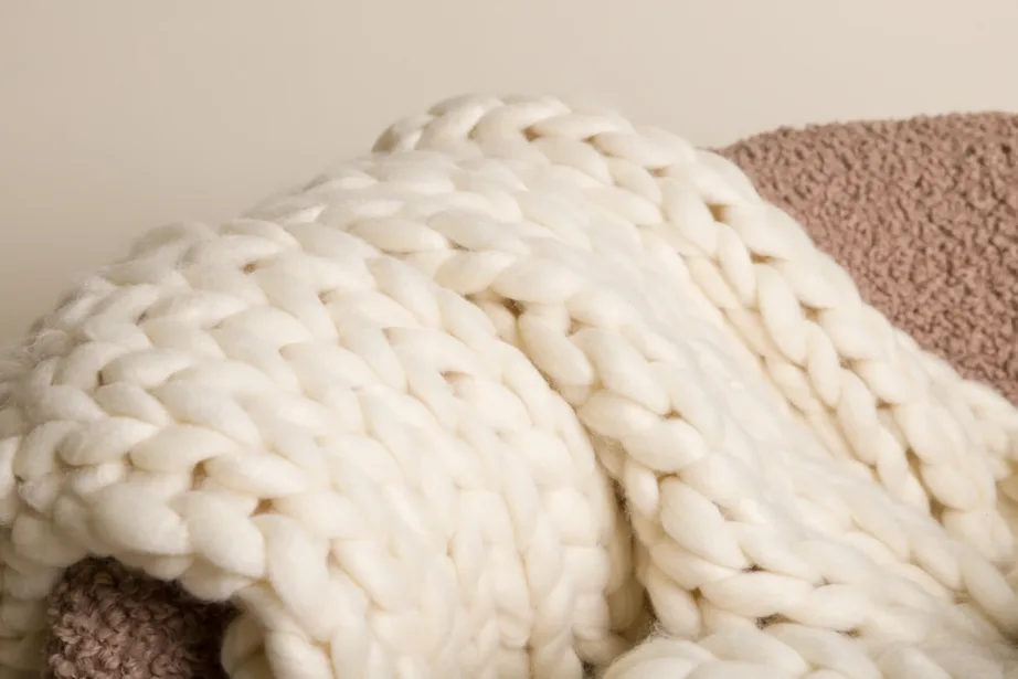 Kate murdvalge polüesterpleed (130 × 170 cm), 15940-202 – 9