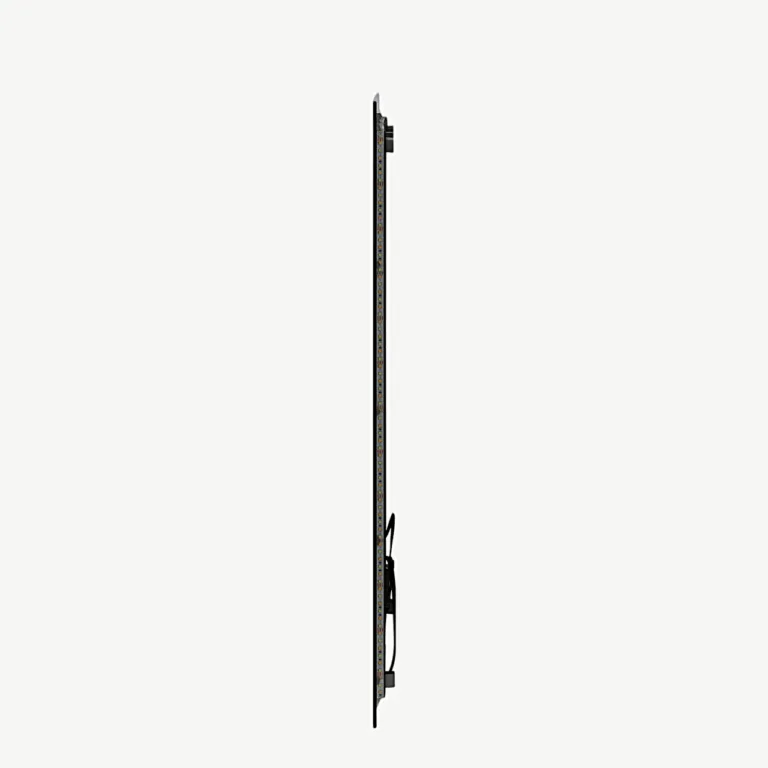 Puutetundliku LED-valgustusega hõbedase viimistlusega Bridgeporti klaaspeegel 90 × 70 cm - 59176-331